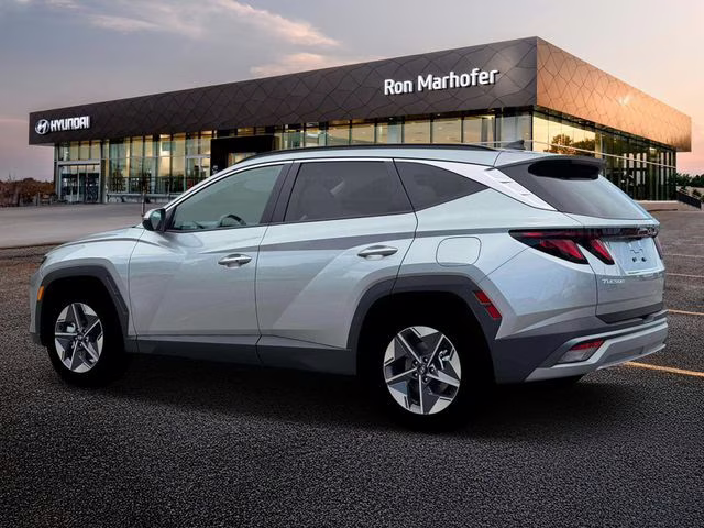 2026 Shimmering Silver Hyundai Tucson SEL FWD SUV