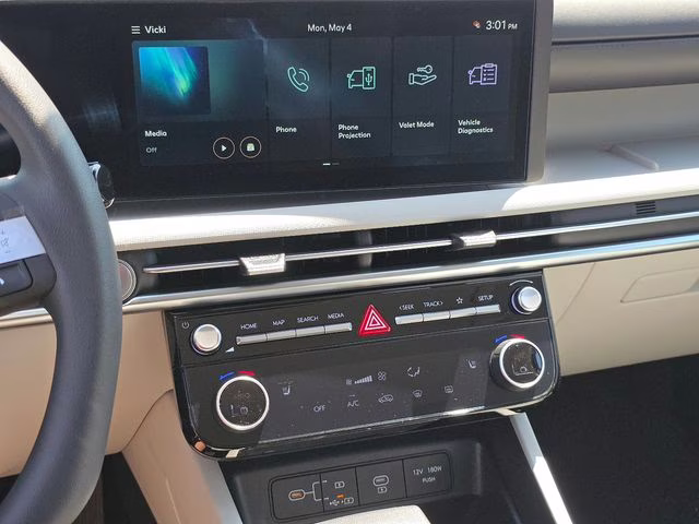2026 Shimmering Silver Hyundai Tucson SEL FWD SUV
