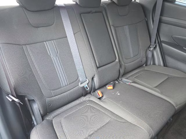 2026 White Pearl Hyundai Tucson SEL FWD SUV