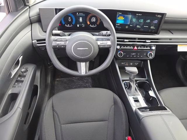 2026 White Pearl Hyundai Tucson SEL FWD SUV