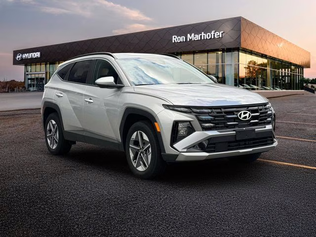2026 Shimmering Silver Hyundai Tucson SEL AWD SUV
