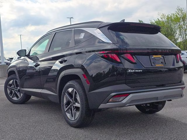 2026 Phantom Black Hyundai Tucson SEL AWD SUV