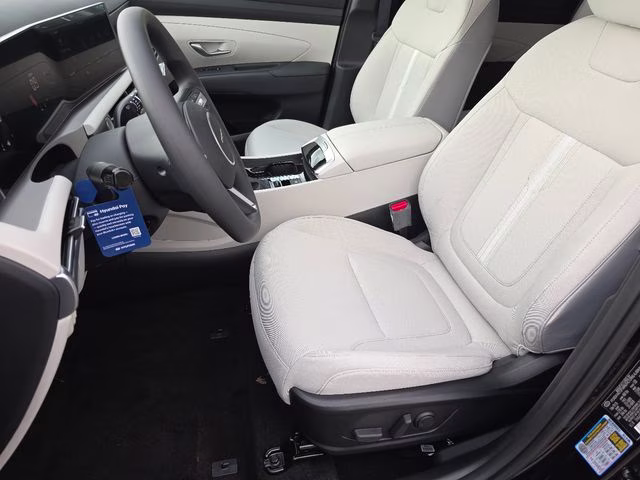 2026 Phantom Black Hyundai Tucson SEL AWD SUV