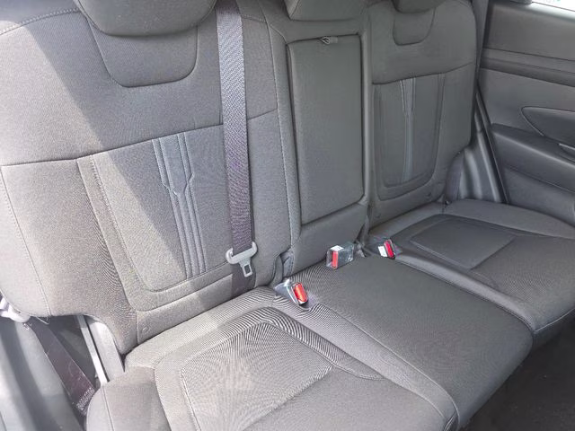 2026 Shimmering Silver Hyundai Tucson SEL AWD SUV