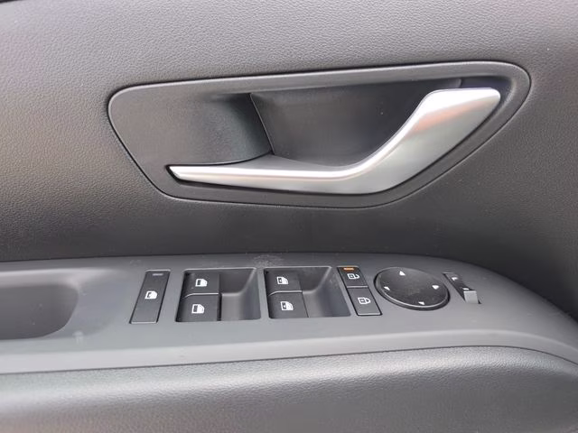 2026 Shimmering Silver Hyundai Tucson SEL AWD SUV