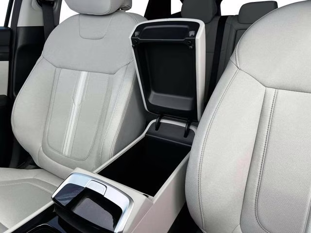 2026 Phantom Black Hyundai Tucson SEL AWD SUV