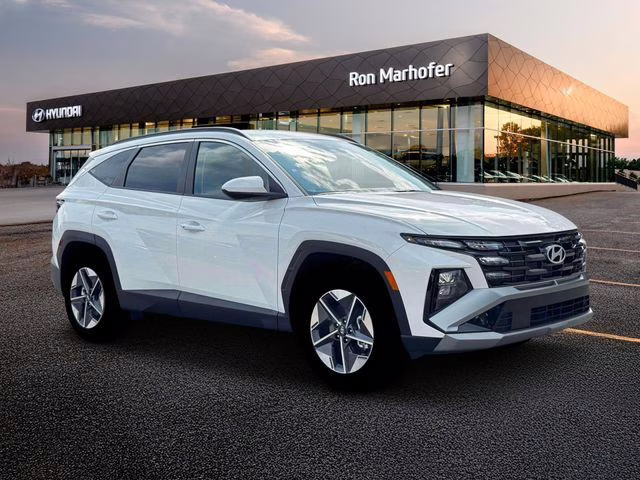 2026 White Pearl Hyundai Tucson SEL AWD SUV