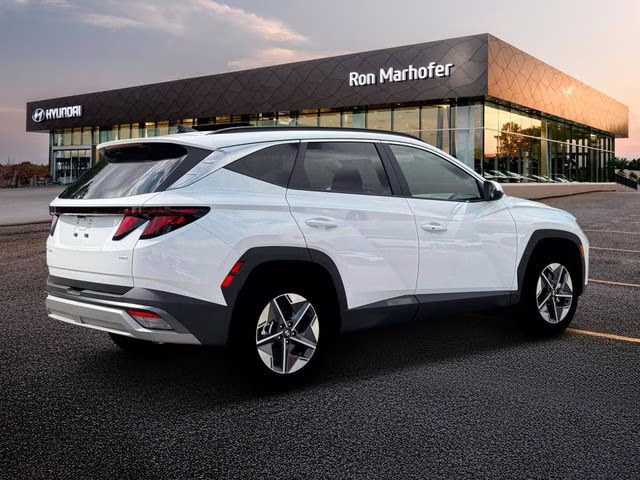 2026 White Pearl Hyundai Tucson SEL AWD SUV