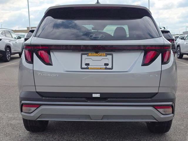 2026 Shimmering Silver Hyundai Tucson SEL AWD SUV