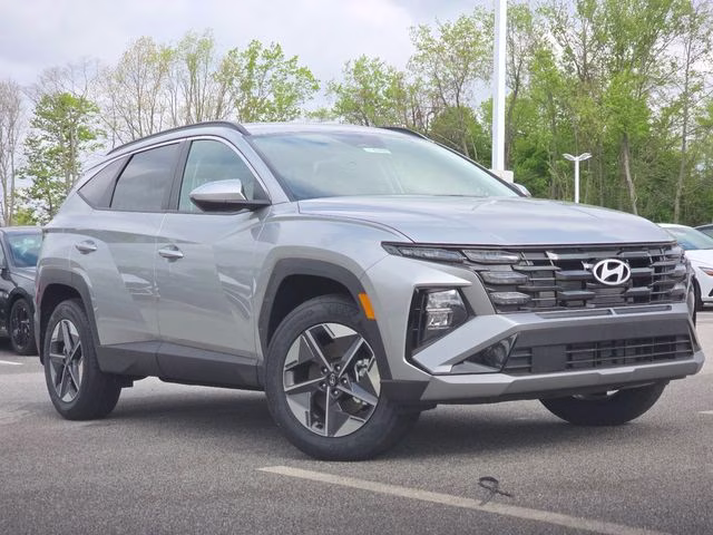 2026 Shimmering Silver Hyundai Tucson SEL AWD SUV