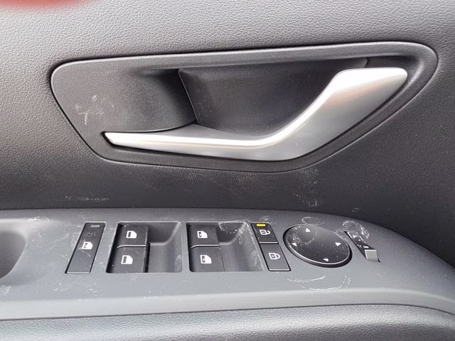 2026 Shimmering Silver Hyundai Tucson SEL AWD SUV