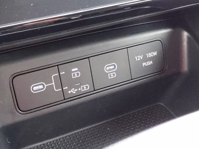 2026 Shimmering Silver Hyundai Tucson SEL AWD SUV