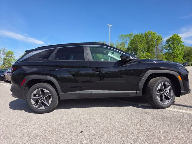 2026 Phantom Black Hyundai Tucson SEL AWD SUV