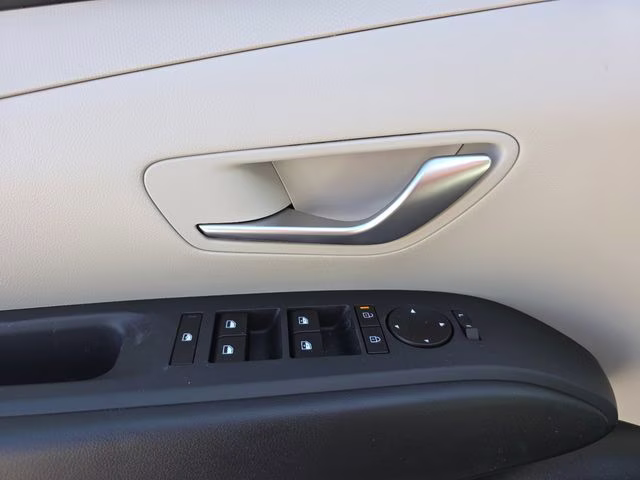 2026 Phantom Black Hyundai Tucson SEL AWD SUV