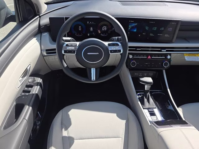 2026 Phantom Black Hyundai Tucson SEL AWD SUV