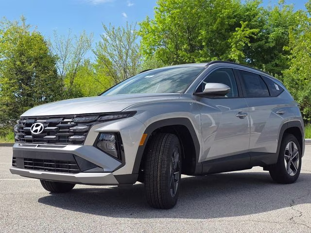 2026 Shimmering Silver Hyundai Tucson SEL AWD SUV
