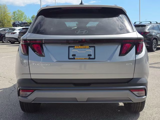 2026 Shimmering Silver Hyundai Tucson SEL AWD SUV