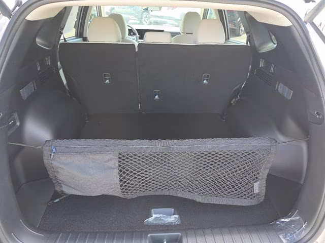 2026 Shimmering Silver Hyundai Tucson SEL AWD SUV