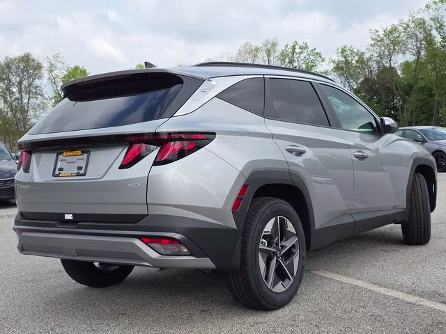 2026 Shimmering Silver Hyundai Tucson SEL AWD SUV