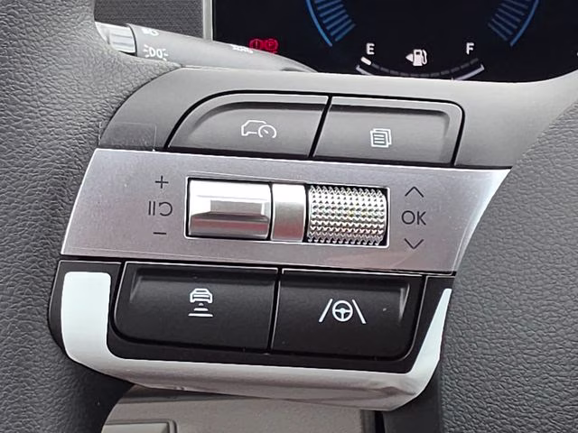 2026 Shimmering Silver Hyundai Tucson SEL AWD SUV