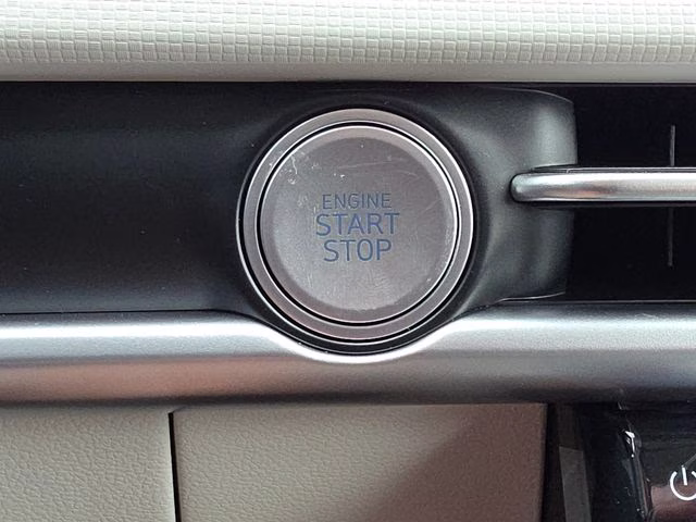 2026 Shimmering Silver Hyundai Tucson SEL AWD SUV