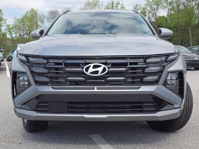 2026 Shimmering Silver Hyundai Tucson SEL AWD SUV