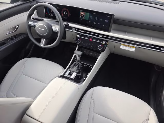 2026 Phantom Black Hyundai Tucson SEL AWD SUV