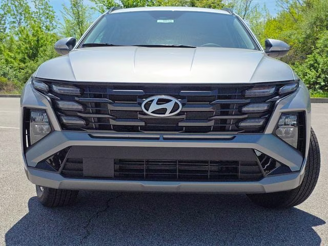 2026 Shimmering Silver Hyundai Tucson SEL AWD SUV
