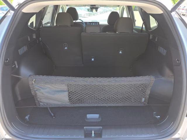 2026 Shimmering Silver Hyundai Tucson SEL AWD SUV