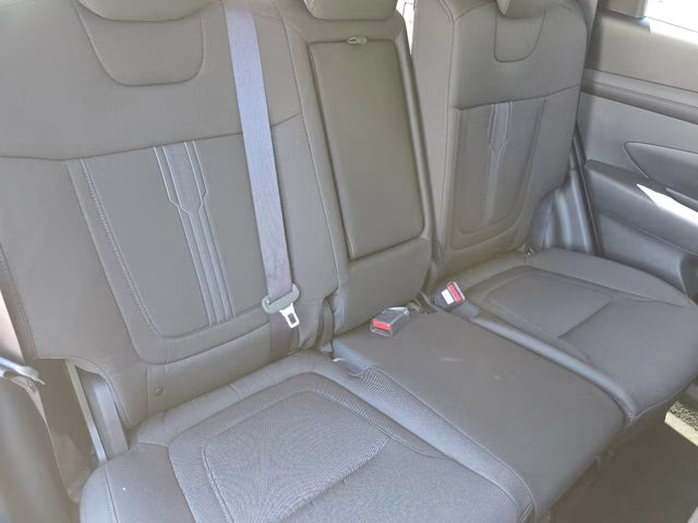 2026 Shimmering Silver Hyundai Tucson SEL AWD SUV