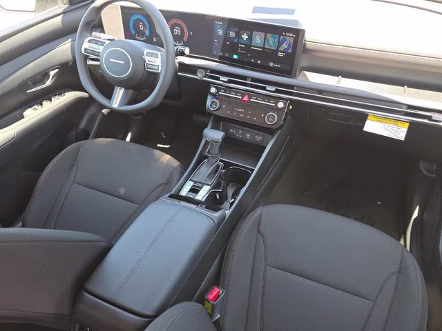 2026 Shimmering Silver Hyundai Tucson SEL AWD SUV