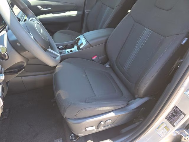 2026 Shimmering Silver Hyundai Tucson SEL AWD SUV