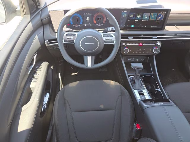 2026 Shimmering Silver Hyundai Tucson SEL AWD SUV