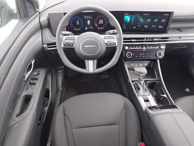 2026 Shimmering Silver Hyundai Tucson SEL AWD SUV