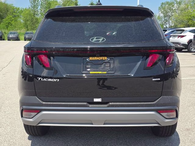 2026 Phantom Black Hyundai Tucson SEL AWD SUV