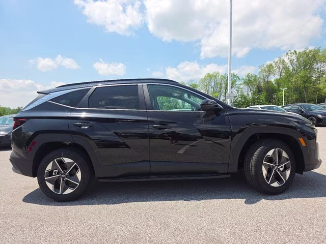2026 Phantom Black Hyundai Tucson SEL AWD SUV