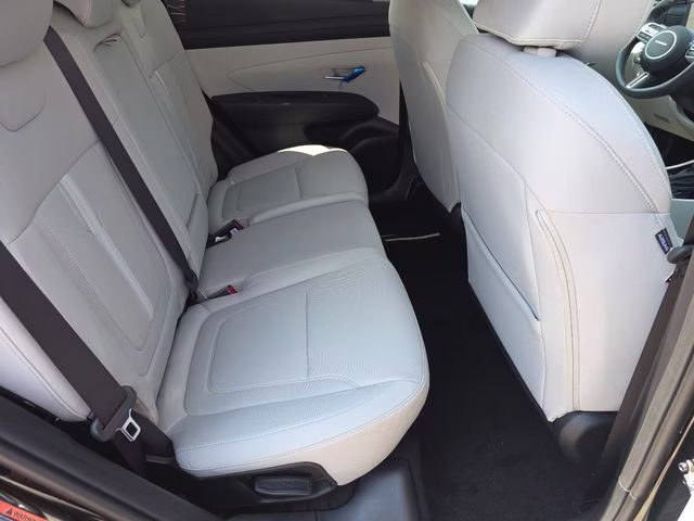 2026 Phantom Black Hyundai Tucson SEL AWD SUV