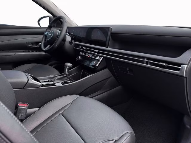 2026 Shimmering Silver Hyundai Tucson SEL Premium AWD SUV