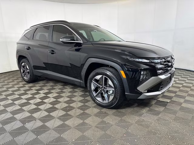 2026 Phantom Black Hyundai Tucson SEL Premium AWD SUV
