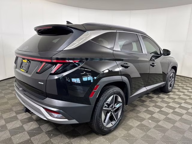 2026 Phantom Black Hyundai Tucson SEL Premium AWD SUV