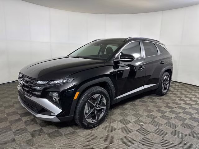 2026 Phantom Black Hyundai Tucson SEL Premium AWD SUV