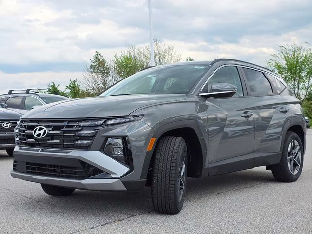 2026 Hampton Gray Hyundai Tucson SEL Premium AWD SUV