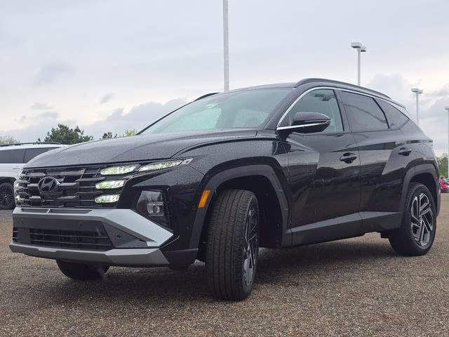 2026 Phantom Black Hyundai Tucson Limited AWD SUV