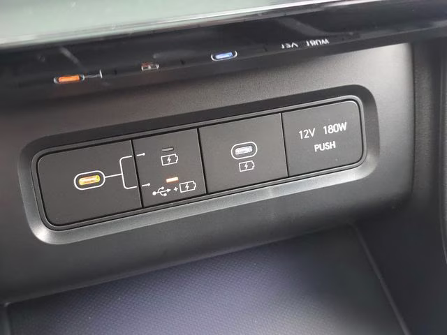 2026 Phantom Black Hyundai Tucson Limited AWD SUV