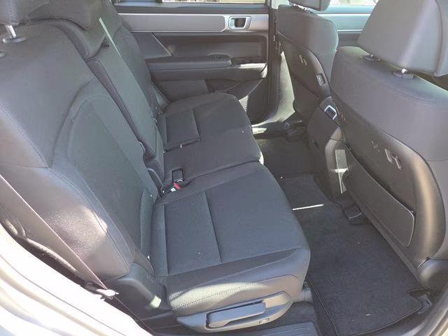 2026 Shimmering Silver Pearl Hyundai Santa Fe SE FWD SUV