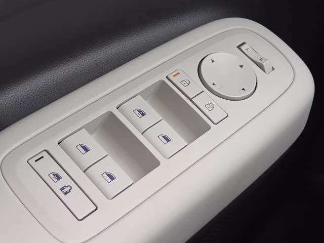 2026 Hampton Gray Hyundai Santa Fe SE FWD SUV