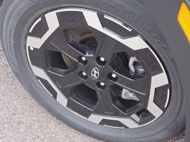 2026 Hampton Gray Hyundai Santa Fe SE FWD SUV