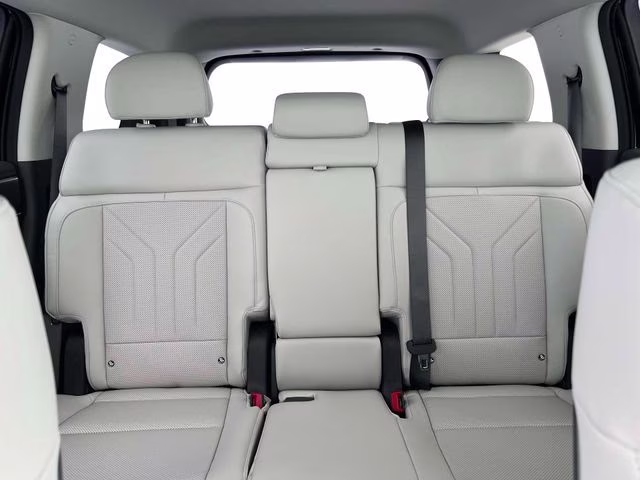 2026 Phantom Black Hyundai Santa Fe SEL AWD SUV