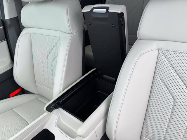 2026 Phantom Black Hyundai Santa Fe SEL AWD SUV