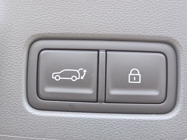 2026 Shimmering Silver Pearl Hyundai Santa Fe SEL AWD SUV